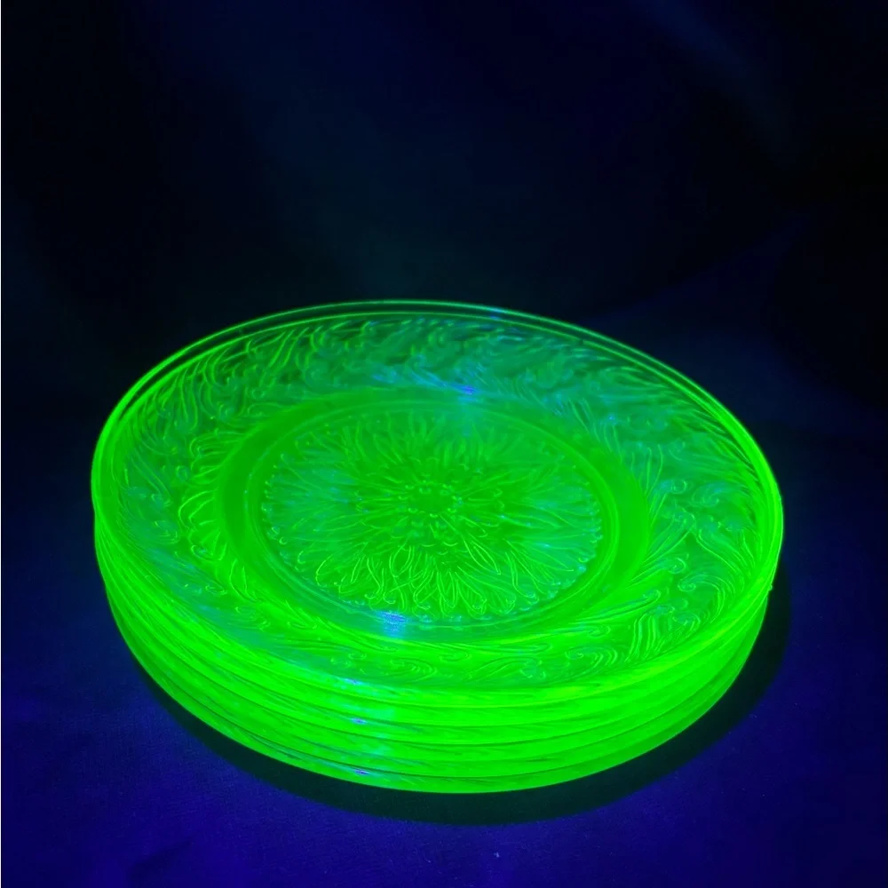 Vintage Uranium Vaseline Depression Green Glass Scrolled Plates-Set of 6